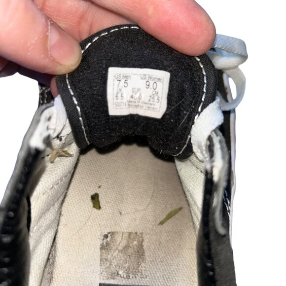 Vans classic black white lace up low sneakers shoes 9 - Picture 3 of 6